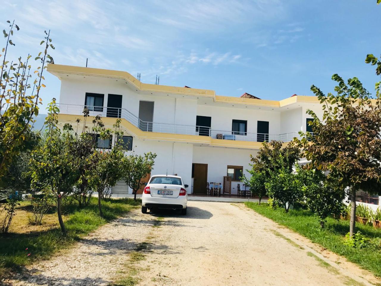 Kompleksi Turistik Edir Orikum Exterior photo